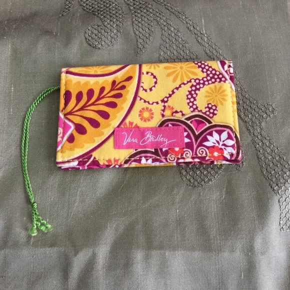 NEW VERA BRADLEY CARD CASE  IN BALI GOLD