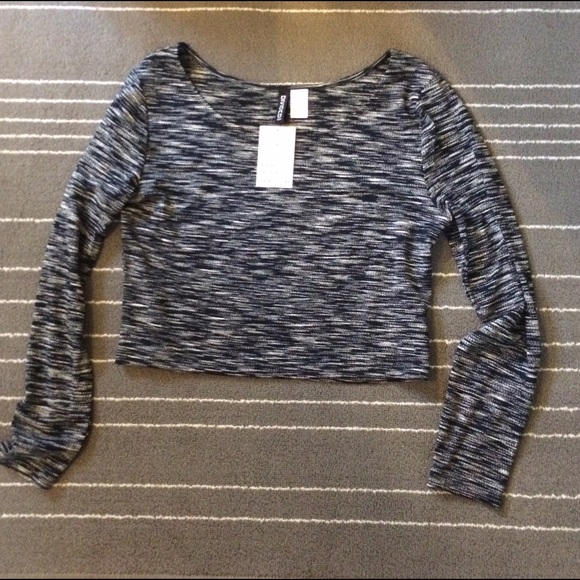 Gray crop top