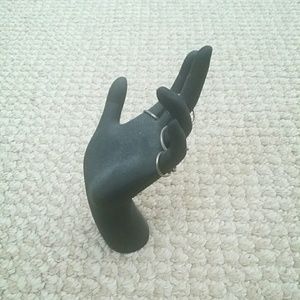 Ring Holder hand.