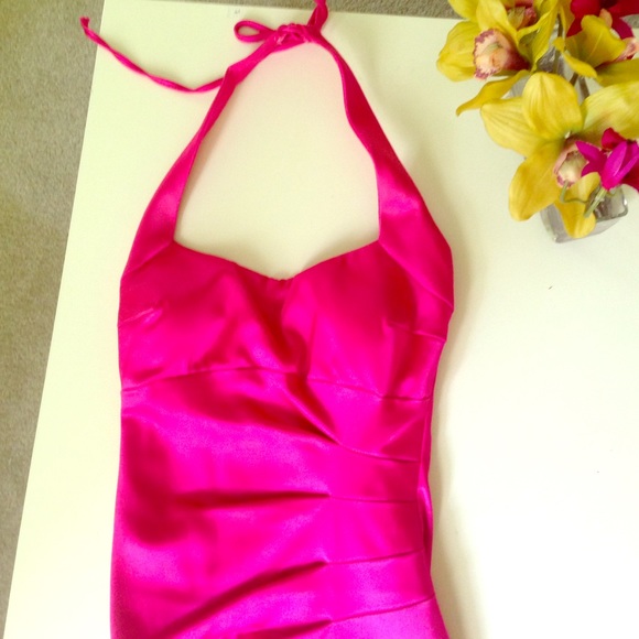 💥REDUCED PRICE💥Caché Pink Formal Dress!