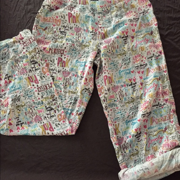 🎁2 Victoria's Secret PINK Pajama pants🎁