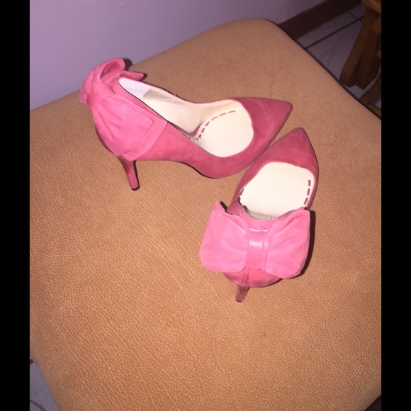 Pink Heels - Picture 2 of 3