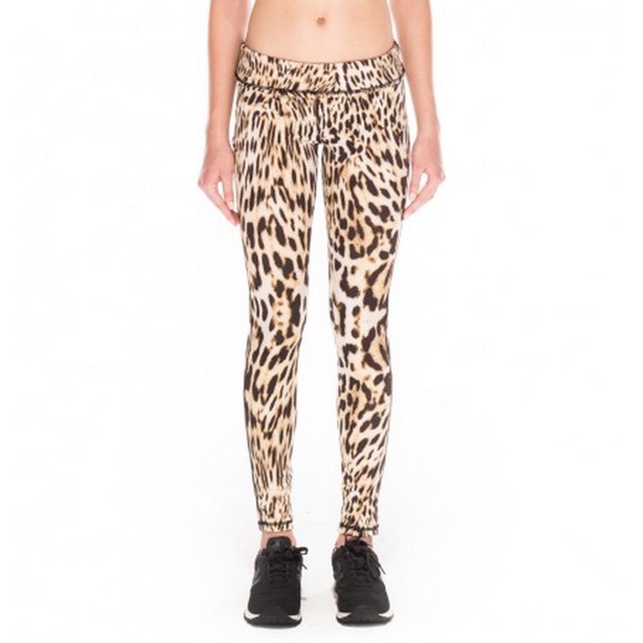 Finders Keepers Pants - Finders Keepers "Run the World" leopard legging