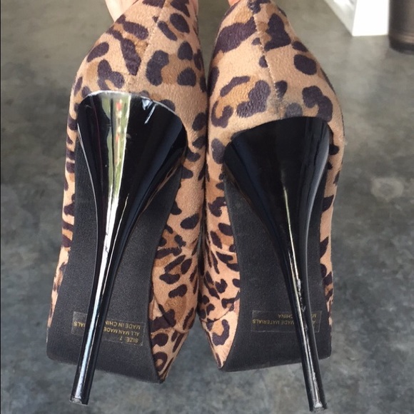Animal print High Heel - Picture 2 of 4