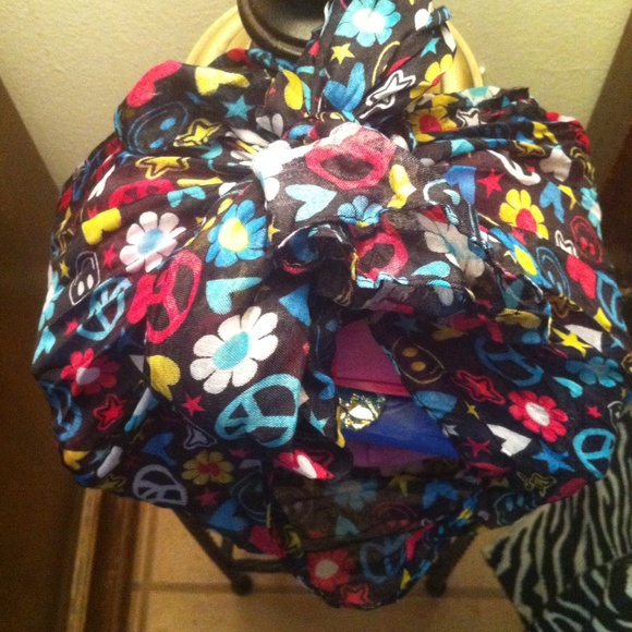 ?MYSTERY BUNDLE BONANZA? - Picture 4 of 4