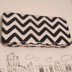 Chevron wallet
