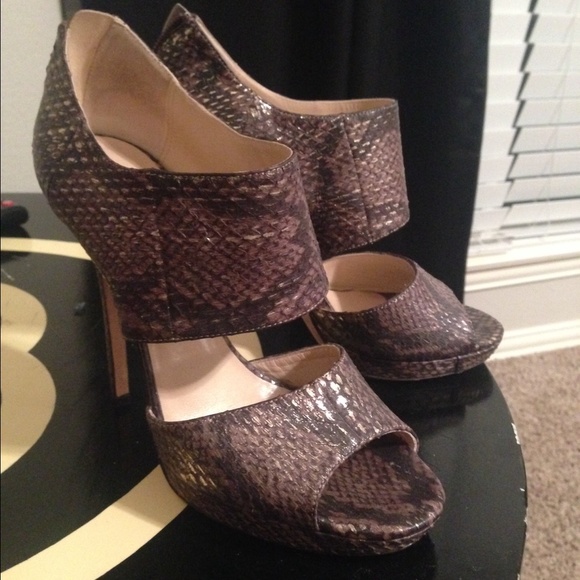 Jimmy Choo pumps