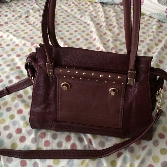 Burgundy tote bag