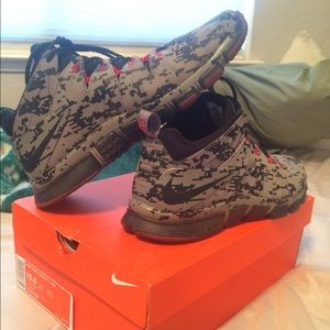 Nike Trainers 7.0 NFL