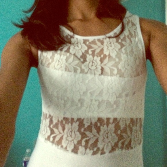 Dress - Picture 1 of 4