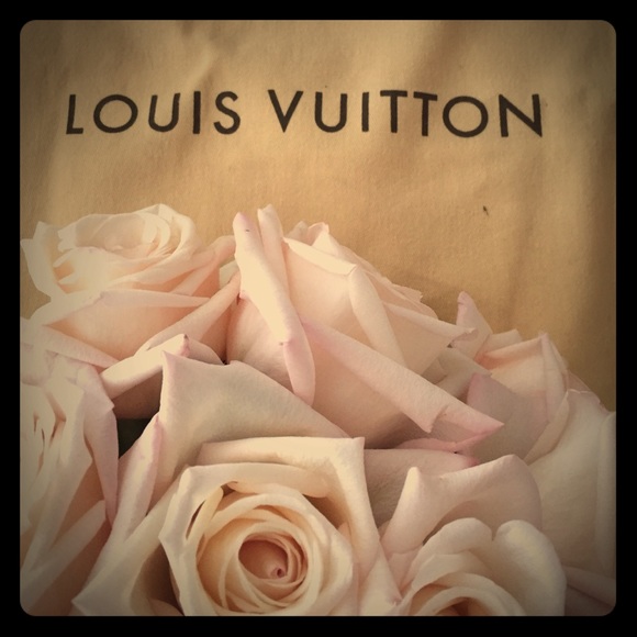 🍃🎀 Oh Louis ...