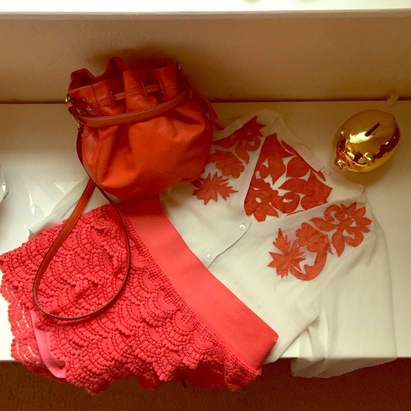 Bundle: Coach Crossbody Purse with Matching Outfit