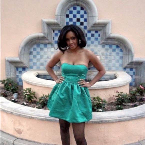 💥Reduced💥Emerald green forever 21 dress