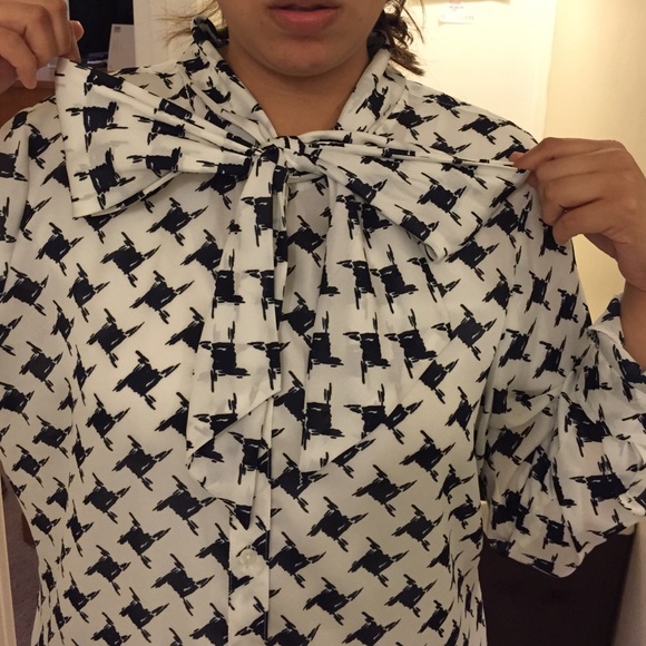 🚫SOLD🚫 sheer white & black shirt with neck tie - Picture 2 of 4