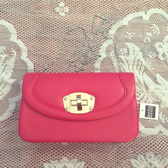 🆕Red Clutch Purse with silver chain