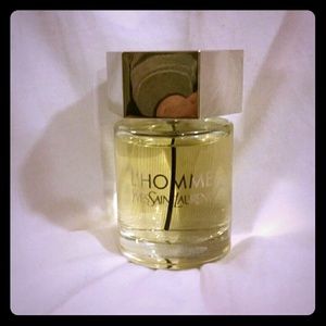 YVES SAINT LAURENT
L'Homme