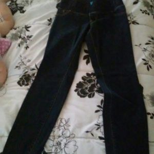 Maternity skinny jeans