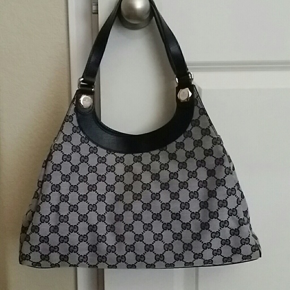 ❎❌SOLD❌❎Gucci purse and wallet