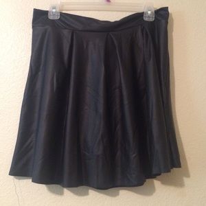 Leather skirt