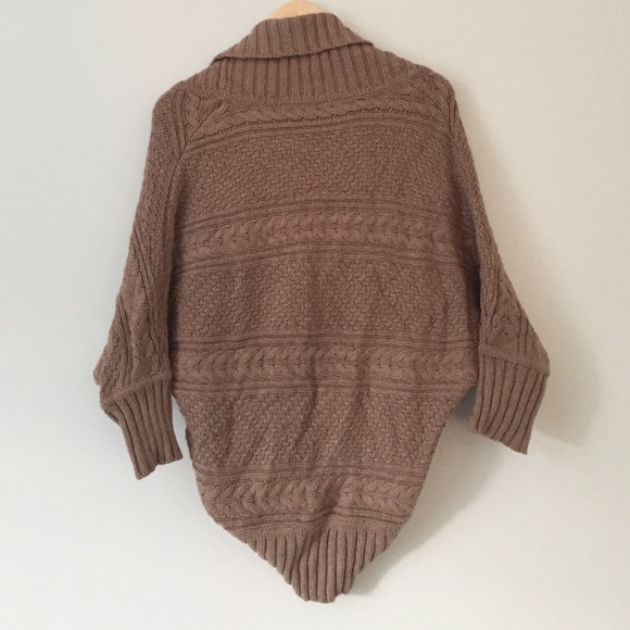 Cardigan - Picture 2 of 2