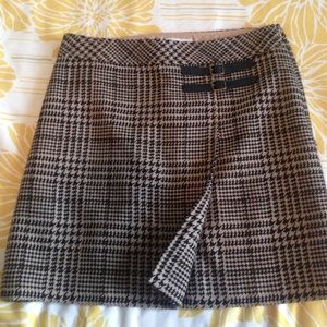 Hounds tooth mini skirt