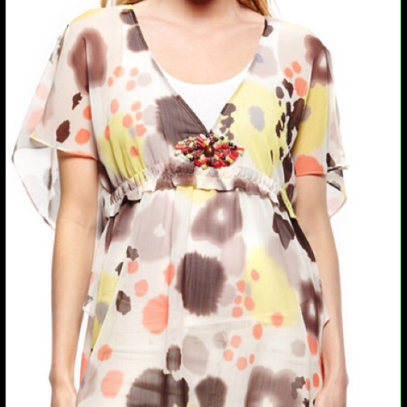 Yellow flutter top