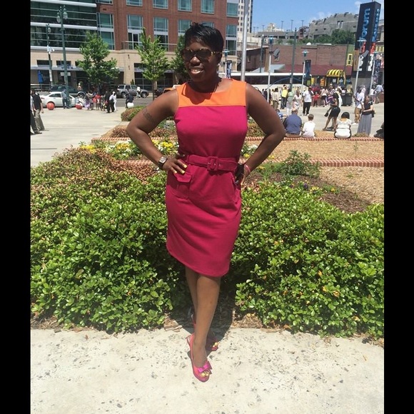 Pretty color block dress