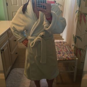 Nicole Miller robe