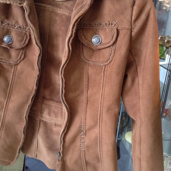 Brown jacket - Picture 2 of 3