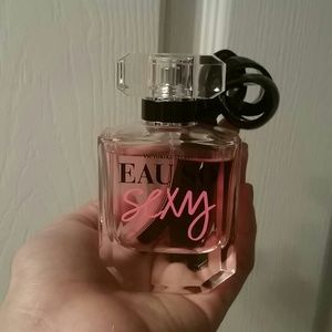 Victoria's secret eau so sexy 1.7
