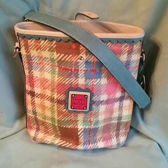 Dooney & Bourke  tote & Coach Wristlet bundle