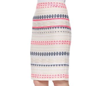 Dorris Tweed Pensil Skirt