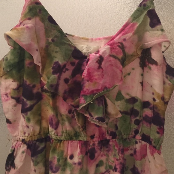 Dress - Picture 2 of 3