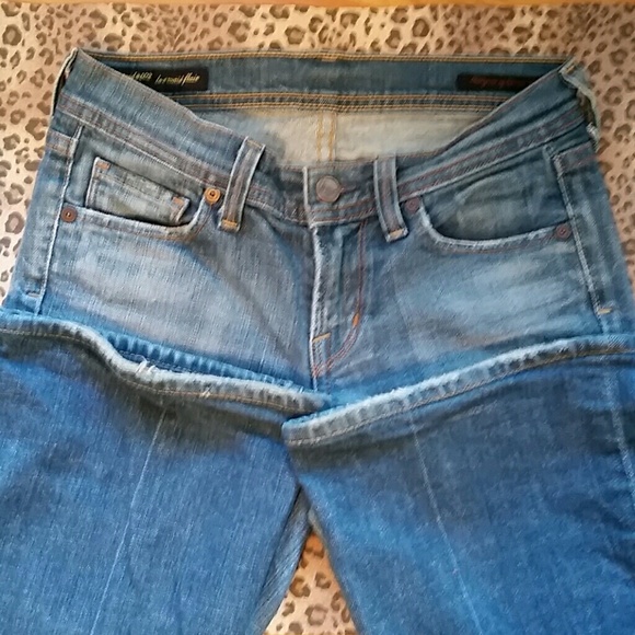 Donated🎀Citizens of Humanity Light Wash Jeans - Picture 4 of 4