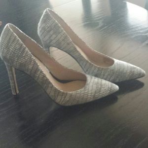 Banana Republic Ninah pumps