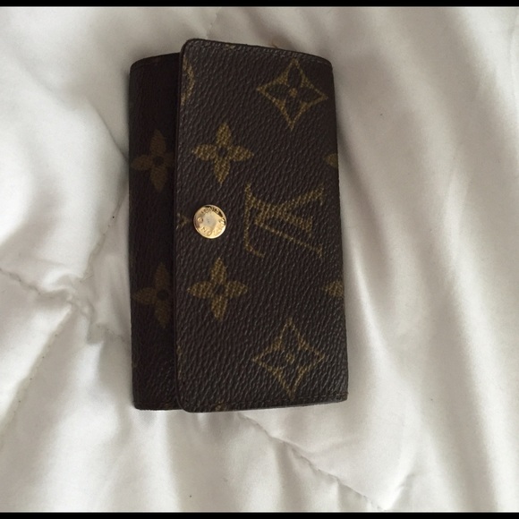 VINTAGE Louis Vuitton Key Ring