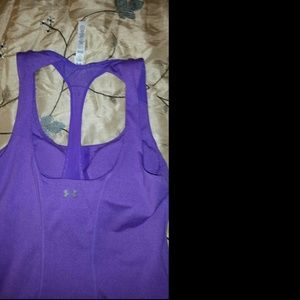 Super Cute Under Armour Tank w built in bra