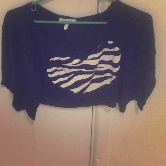 Tops - Heart shirt