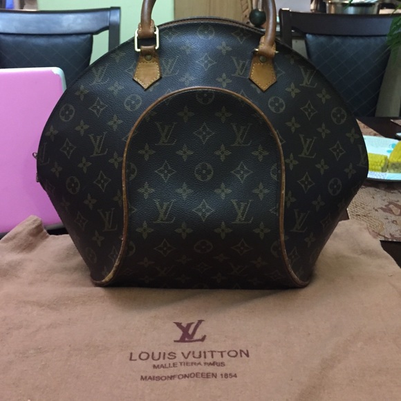 Monogram Canvas Ellipse bag by Louis Vuitton