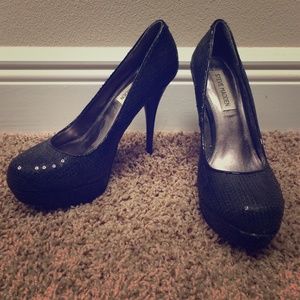 Steve Madden pumps