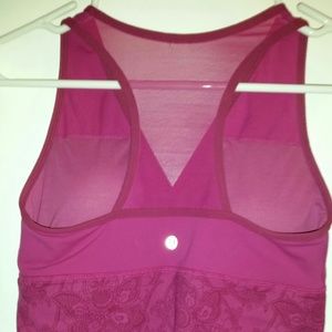 Lululemon tank with built in bra