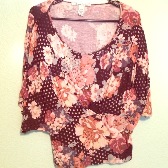 🌸Floral blouse🌸
