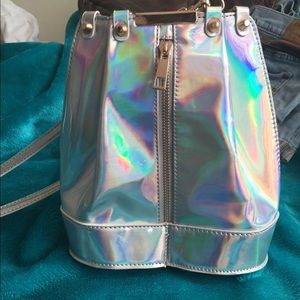 Holographic bag