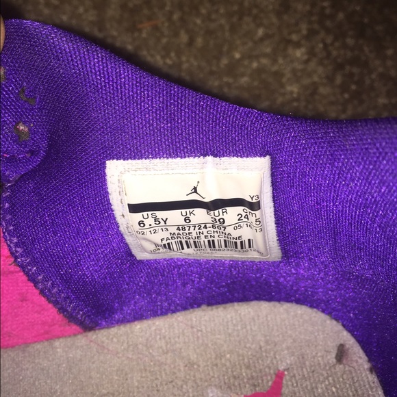 ‼️REDUCED‼️Pink & Purple Girls Air Jordan 4 Retro - Picture 3 of 3