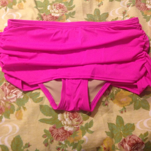 Victoria's Secret hot pink swimsuit bottom -size s