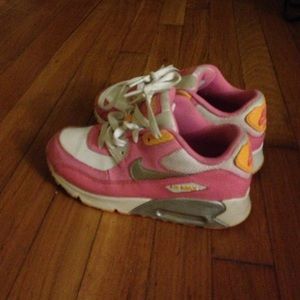 Nike AirMax Sneakers