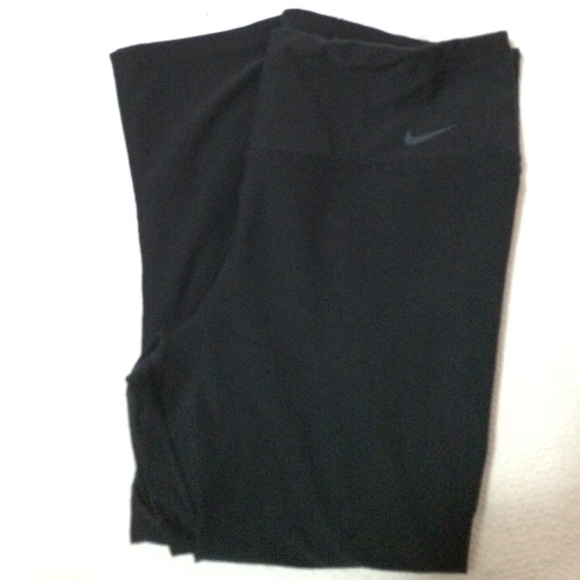 Nike crop pants