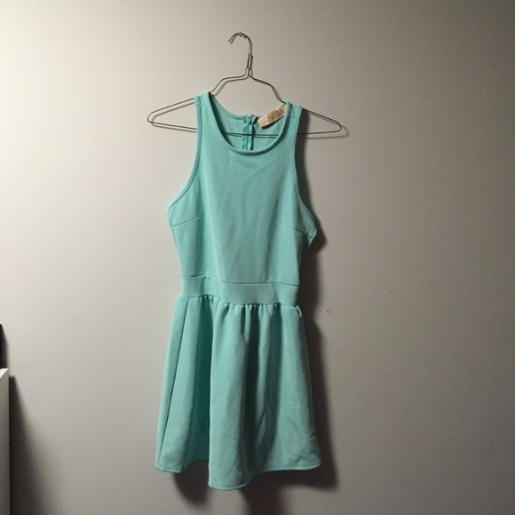 Lulu's mint green skater dress