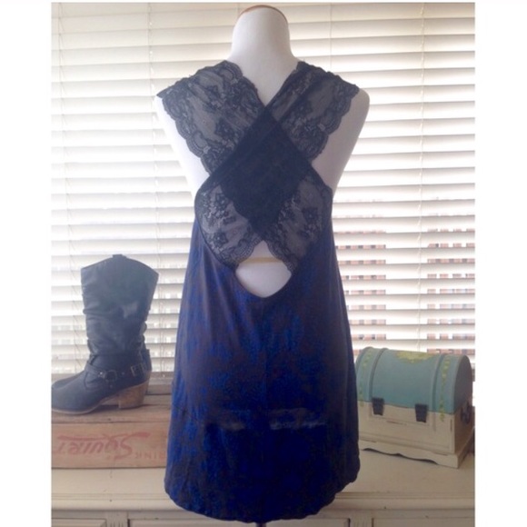 💫Free People Vintage Floral Print Lace Bead Tunic - Picture 3 of 4