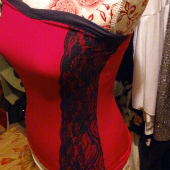 Strapless top
